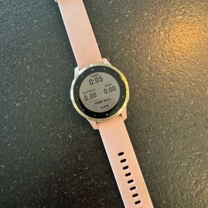 Garmin Rose Smartwatch with Fitness Tracking
